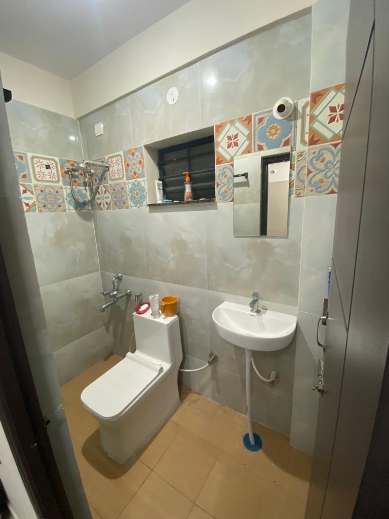Bathroom - Vinay Homes PG