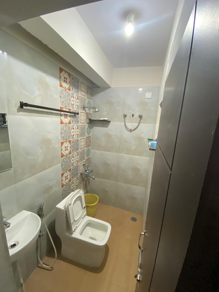 Bathroom 2 - Vinay Homes PG
